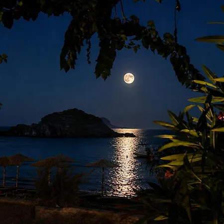 Diana's Luxury * Kithnos